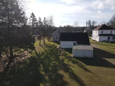 214 E Brook St, Suring, WI 54174 photo 28