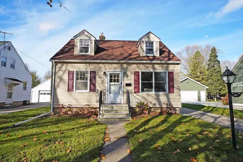 1029 Winford Ave, Green Bay, WI 54303