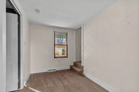 Bedroom - 1523 N Hall Ave, Appleton, WI 54911 photo 1 of 3