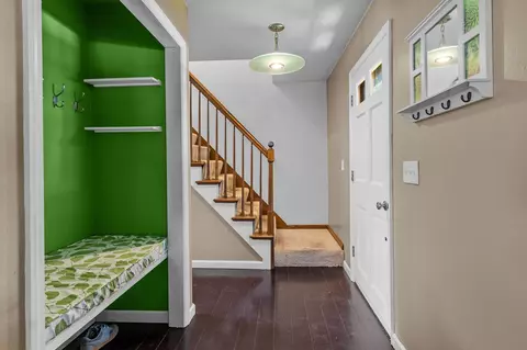 Entry Way - 3125 N Doris Ln, Appleton, WI 54911 photo 1 of 1