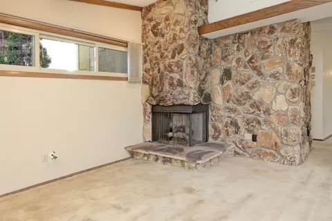 Living - 1233 W Nicolet Cercle, Appleton, WI 54914 photo 4 of 7