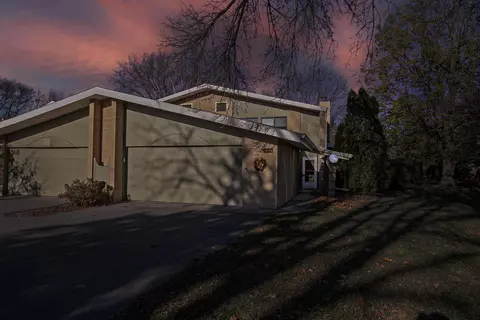 Exterior - 1233 W Nicolet Cercle, Appleton, WI 54914 photo 8 of 8