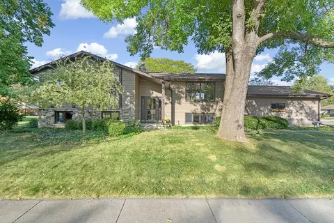 1112 Visgro St, Menasha, WI 54952