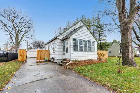 1333 Berner St, Green Bay, WI 54302