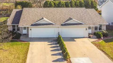 320 Tony Ln, Green Bay, WI 54313