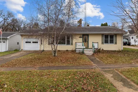 139 Leffert St, Berlin, WI 54923