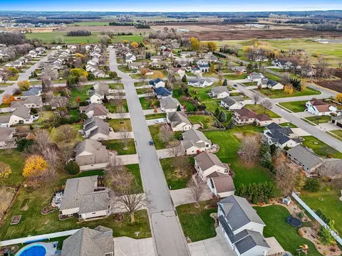 View/Area - w5945 Blue Bonnet Drive, Appleton, WI 54915 photo 5 of 6