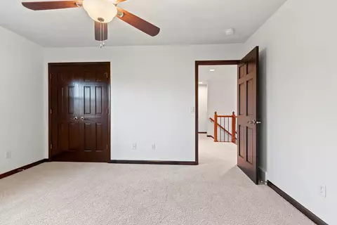 Bedroom - w5945 Blue Bonnet Drive, Appleton, WI 54915 photo 6 of 9