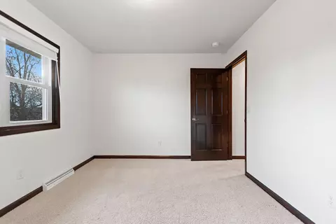 Bedroom - w5945 Blue Bonnet Drive, Appleton, WI 54915 photo 8 of 9