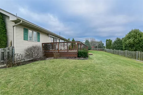w6827 Alder Way, Appleton, WI 54915 photo 31