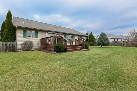 w6827 Alder Way, Appleton, WI 54915 photo 28