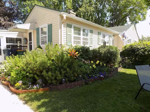 265 Dahl Pl, Fond Du Lac, WI 54935