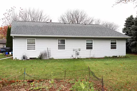 46 Brighton Cir, Appleton, WI 54915 photo 9