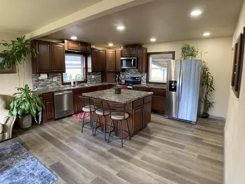 3654 W Florida Ave, Appleton, WI 54914 photo 4