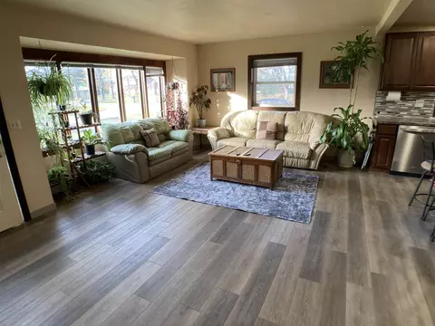 3654 W Florida Ave, Appleton, WI 54914 photo 2