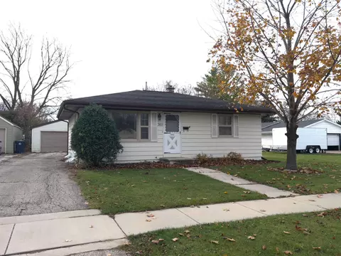 360 Arlington Ave, Fond Du Lac, WI 54935