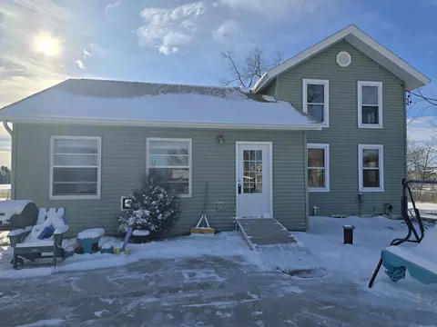 w379 Cumberland Avenue, Berlin, WI 54923