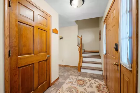 Entry Way - 1701 W Cloverdale Dr, Appleton, WI 54914 photo 1 of 1