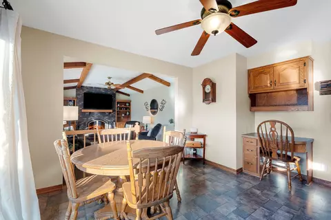 Dining - 1701 W Cloverdale Dr, Appleton, WI 54914 photo 3 of 3
