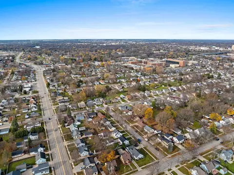 View/Area - 525 E Carroll St, Appleton, WI 54915 photo 7 of 9