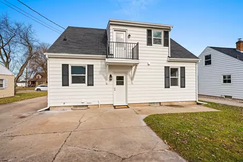 Exterior - 525 E Carroll St, Appleton, WI 54915 photo 3 of 11