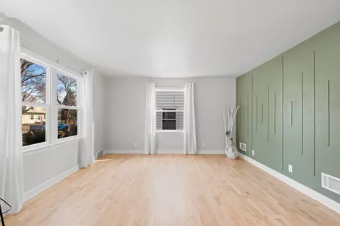 Living - 525 E Carroll St, Appleton, WI 54915 photo 1 of 2