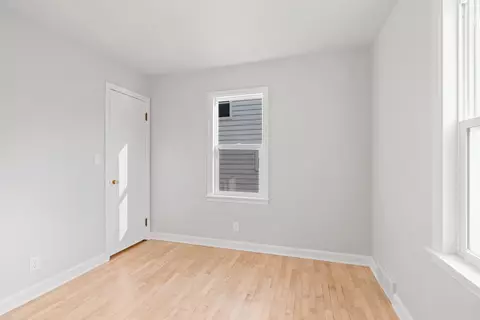 Bedroom - 525 E Carroll St, Appleton, WI 54915 photo 4 of 10