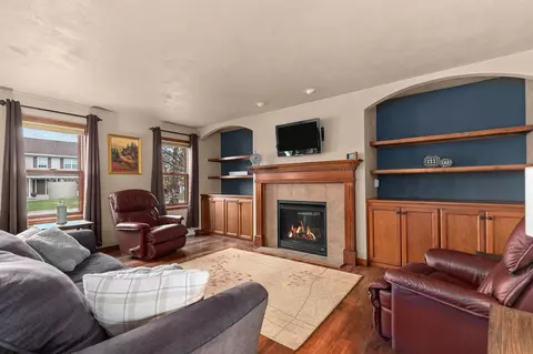 w6052 Sweet William Drive, Appleton, WI 54915 photo 2