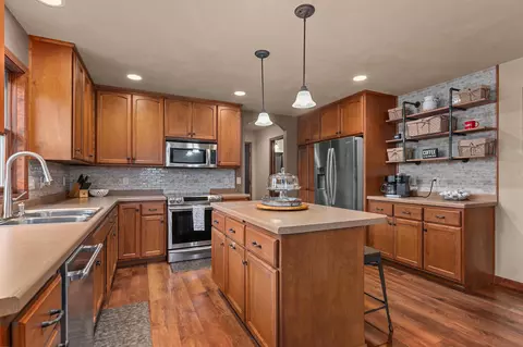 w6052 Sweet William Drive, Appleton, WI 54915 photo 13