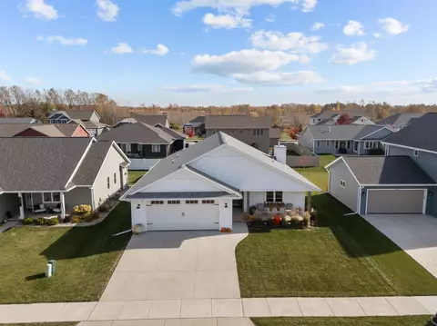 View/Area - 3377 Wyatt Way, Oshkosh, WI 54904 photo 1 of 10