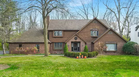 3216 S White Birch Ln, Appleton, WI 54915