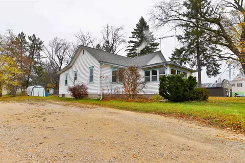 144 W Main St, Coleman, WI 54112