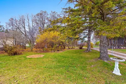 Exterior - 725 E Dall St, Shawano, WI 54166 photo 8 of 8