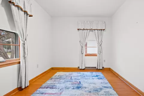 Bedroom - 725 E Dall St, Shawano, WI 54166 photo 2 of 10