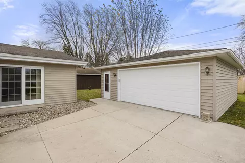 Other - 521 E Harding Dr, Appleton, WI 54915 photo 13 of 14