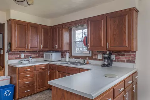 Kitchen - 2210 S Clover Ln, Appleton, WI 54915 photo 2 of 3