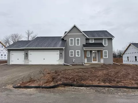 1625 Founders St, Neenah, WI 54956