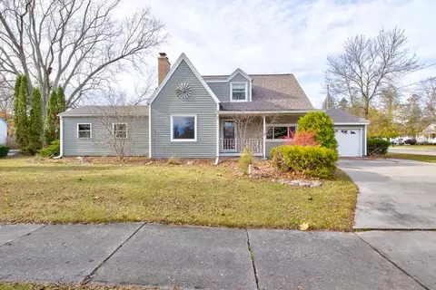 201 S Peck Ave, Peshtigo, WI 54157