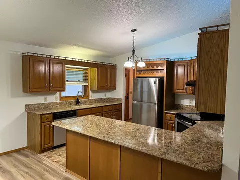 2900 S Lance Ave, Appleton, WI 54915 photo 6