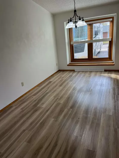 2900 S Lance Ave, Appleton, WI 54915 photo 12