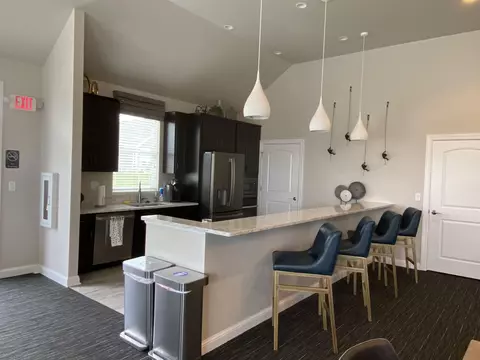 Kitchen - 5720 N Osprey Dr, Appleton, WI 54913 photo 4 of 5