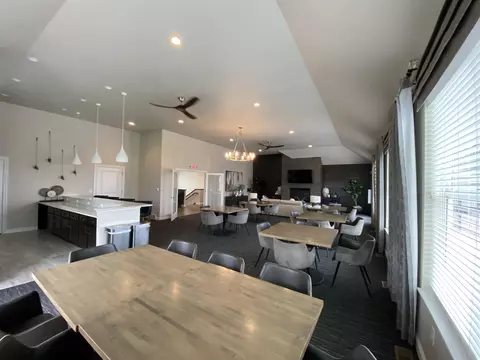 Dining - 5720 N Osprey Dr, Appleton, WI 54913 photo 3 of 3