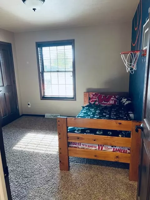 Bedroom - 1307 Rita Ct, Appleton, WI 54915 photo 2 of 3