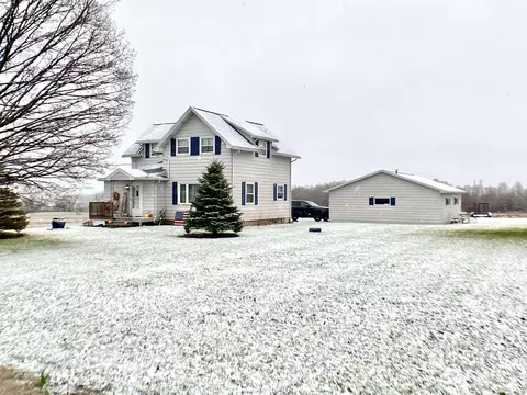 w7157 Hillview Road, Greenville, WI 54942