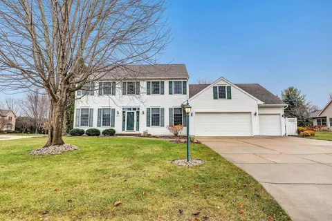 2851 Castlebar Ct, Green Bay, WI 54313