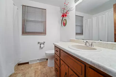 2231 E Calumet St, Appleton, WI 54915 photo 12