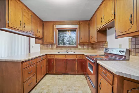 2231 E Calumet St, Appleton, WI 54915 photo 8