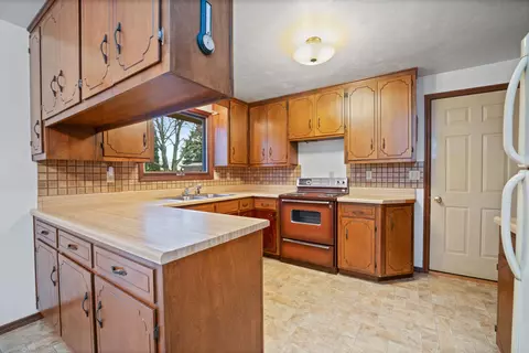 2231 E Calumet St, Appleton, WI 54915 photo 7
