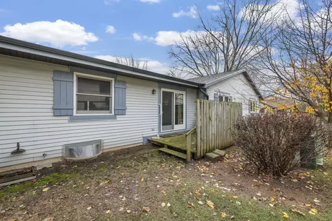 630 Stonehedge Ln #4B, Appleton, WI 54914 photo 4
