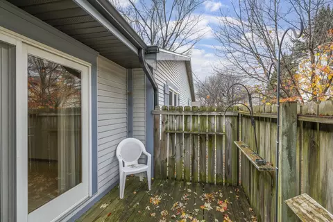 630 Stonehedge Ln #4B, Appleton, WI 54914 photo 5